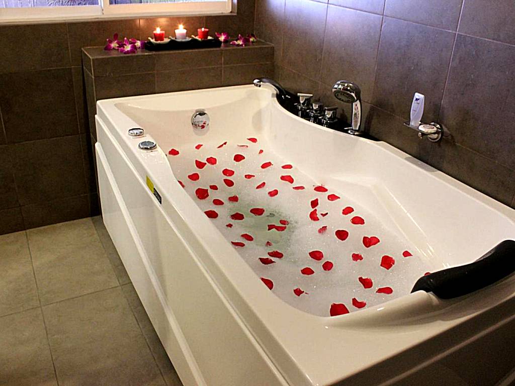 Hotel Maluri: Suite with Spa Bath, KUALA LUMPUR