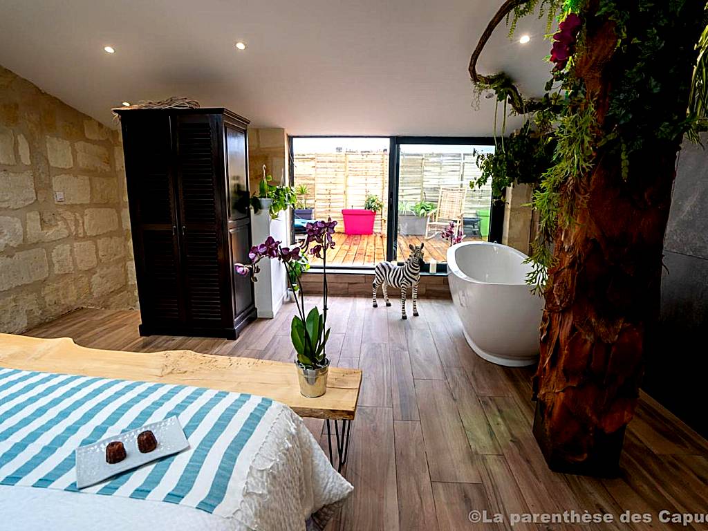 La Parenthèse des Capucins - Maison d'hôtes Bordeaux: King Room with Spa Bath - single occupancy