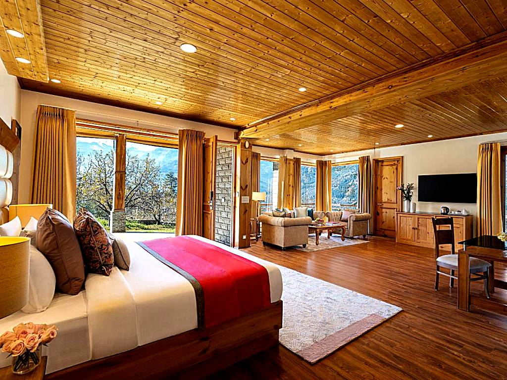 Baragarh Resort & Spa: Premium Room with Jacuzzi (Manāli) 