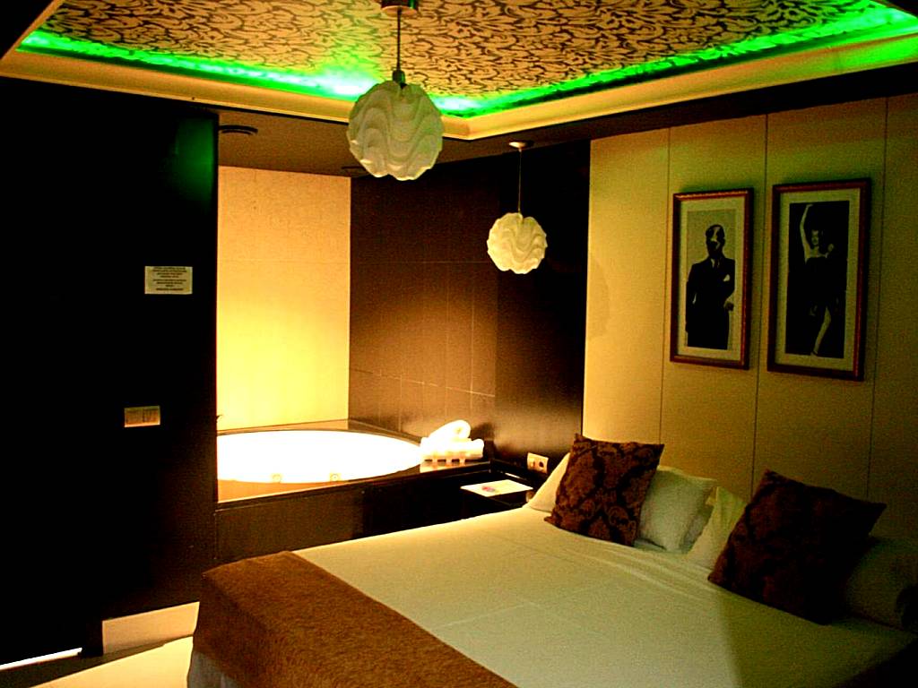 Hotel Años 50: Deluxe Room with Spa Bath