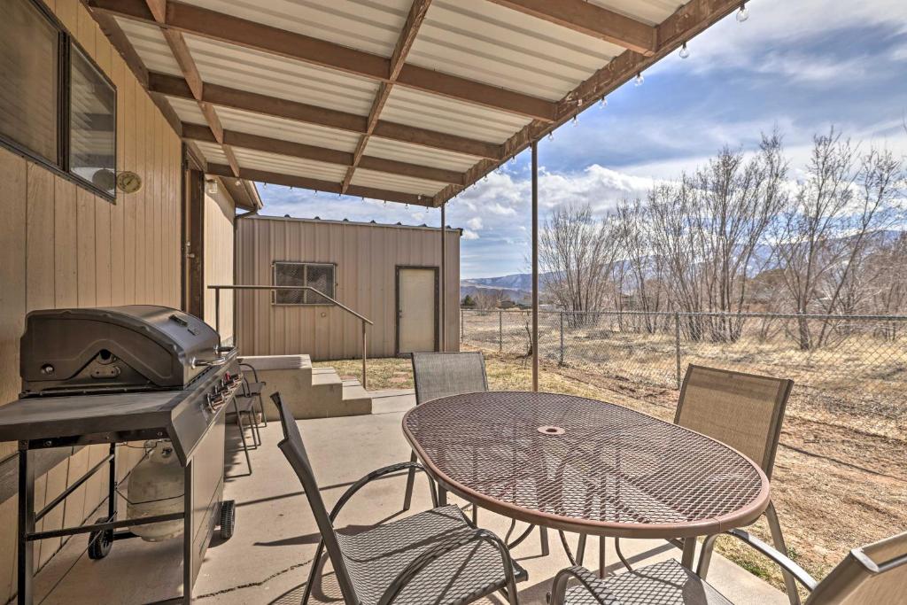 Richfield Home with Views about 13 Miles to Natl Park